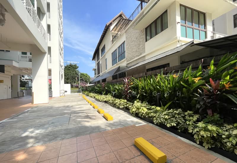 The Merlot, 101 Keng Lee Road, 1 Bedroom, 517 sqft, Apartment For Sale, by Beverly M Goh, 500220580 - Carpark and Grounds - PropertyGuru.com.sg