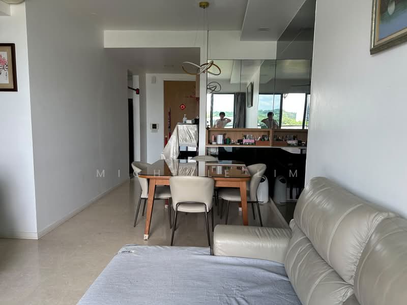 Skies Miltonia, 3 Miltonia Close, 3 Bedrooms, 1,130 sqft, Condominium For Sale, by Michelle Lim, 500220596 - Living Room - PropertyGuru.com.sg