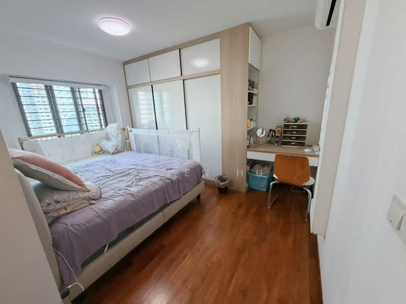 87 Dawson Road, 87 Dawson Road, 3 Bedrooms, 893 sqft, HDB Flat For Sale, by Helen HU, 500220597 - Bedroom - PropertyGuru.com.sg