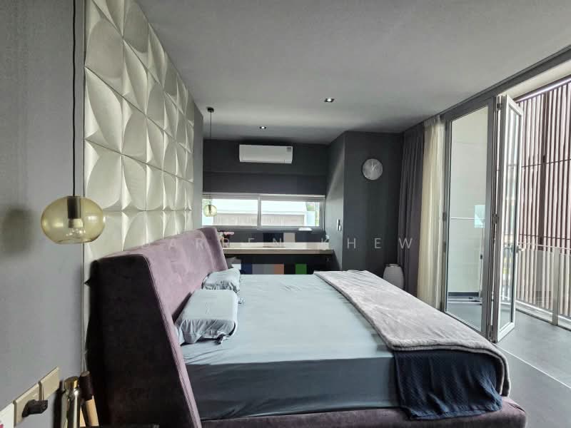 Michaels' Residences, Almond Avenue, 5 Bedrooms, 3,700 sqft, Semi-Detached House For Sale, by Darren Khew, 500220600 - Bedroom - PropertyGuru.com.sg