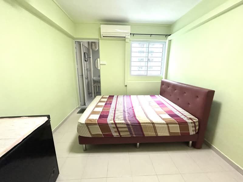 623 Ang Mo Kio Avenue 9, 623 Ang Mo Kio Avenue 9, 2 Bedrooms, 721 sqft, HDB Flat For Rent, by Dylan Lee, 500220604 - Bedroom - PropertyGuru.com.sg