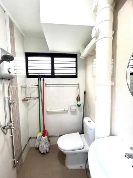623 Ang Mo Kio Avenue 9, 623 Ang Mo Kio Avenue 9, 2 Bedrooms, 721 sqft, HDB Flat For Rent, by Dylan Lee, 500220604 - PropertyGuru.com.sg