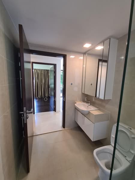 Archipelago, 527 Bedok Reservoir, 3 Bedrooms, 1,184 sqft, Condominium For Rent, by John Lee, 500220616 - Bathroom - PropertyGuru.com.sg