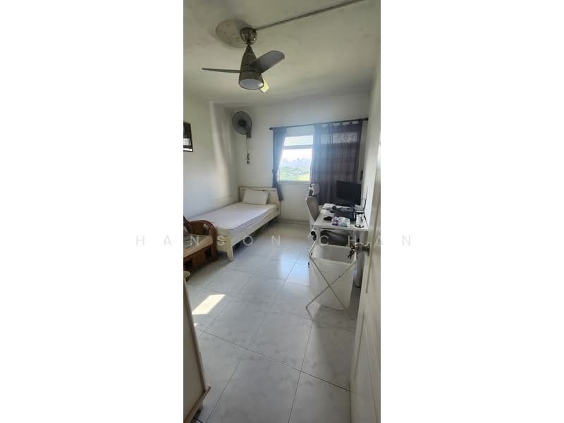 402 Woodlands Street 41, 402 Woodlands Street 41, Room Rental, 100 sqft, HDB Flat For Rent, by Hanson Chan, 500220620 - Bedroom - PropertyGuru.com.sg