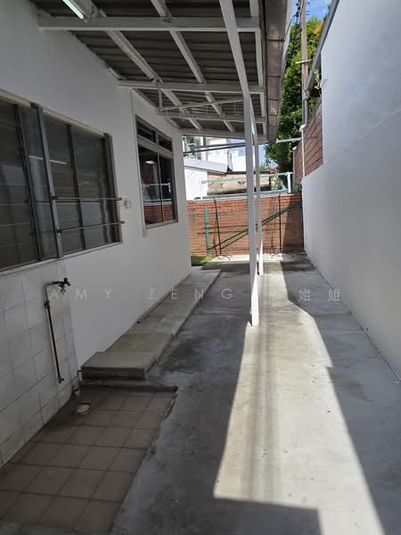Portchester Avenue – Serangoon Gardens, , 5 Bedrooms, 3,500 sqft, Semi-Detached House For Rent, by Amy Zeng 房姐姐, 500220629 - Exterior - PropertyGuru.com.sg