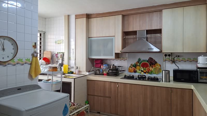 BLK 50 TEBAN GARDENS ROAD, teban garden road, 4 Bedrooms, 1,570 sqft, HDB Flat For Sale, by William Chan, 500220647 - Kitchen - PropertyGuru.com.sg