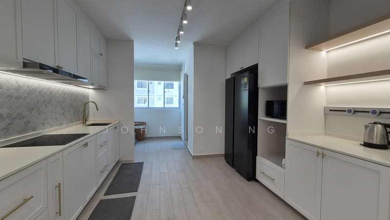 868 Tampines Street 83, 868 Tampines Street 83, 4 Bedrooms, 1,302 sqft, HDB Flat For Rent, by Johnson Ng, 500220648 - Kitchen - PropertyGuru.com.sg