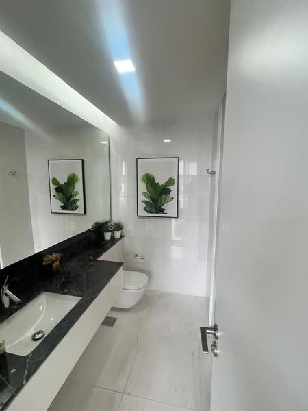 Reflections at Keppel Bay, 3 Keppel Bay View, Harbourfront / Telok Blangah, 3 Bedrooms, 1,561 sqft, Condominium For Sale, by Susan Ong, 500220656 - Bathroom - PropertyGuru.com.sg