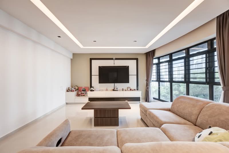 654 Senja Road, 654 Senja Road, 3 Bedrooms, 1,184 sqft, HDB Flat For Sale, by Shawn Khoo, 500220659 - Living Room - PropertyGuru.com.sg