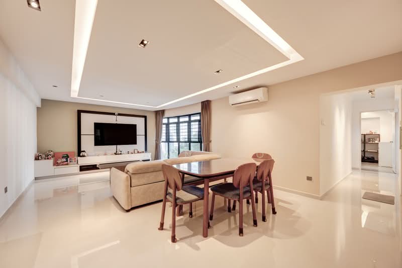 654 Senja Road, 654 Senja Road, 3 Bedrooms, 1,184 sqft, HDB Flat For Sale, by Shawn Khoo, 500220659 - Living Room - PropertyGuru.com.sg