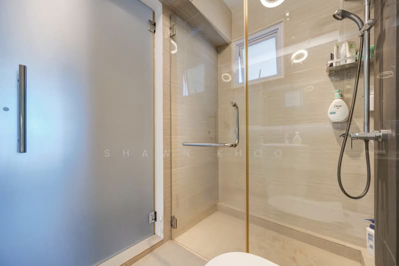 654 Senja Road, 654 Senja Road, 3 Bedrooms, 1,184 sqft, HDB Flat For Sale, by Shawn Khoo, 500220659 - Bathroom - PropertyGuru.com.sg