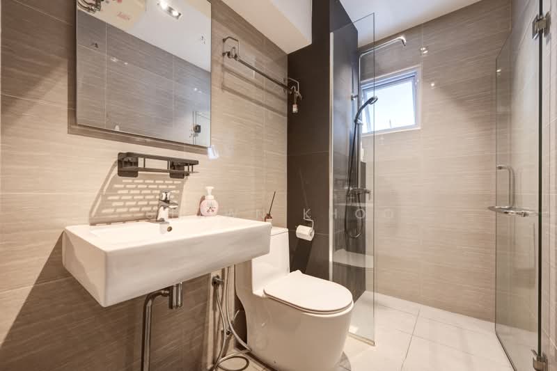 654 Senja Road, 654 Senja Road, 3 Bedrooms, 1,184 sqft, HDB Flat For Sale, by Shawn Khoo, 500220659 - Bathroom - PropertyGuru.com.sg