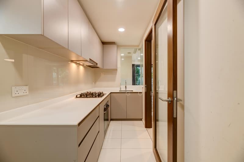 The Visionaire, 174 Canberra Drive, 4 Bedrooms, 1,141 sqft, Executive Condominium For Sale, by Roy Goh, 500220668 - Kitchen - PropertyGuru.com.sg