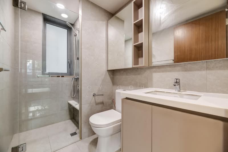 The Visionaire, 174 Canberra Drive, 4 Bedrooms, 1,141 sqft, Executive Condominium For Sale, by Roy Goh, 500220668 - Bathroom - PropertyGuru.com.sg