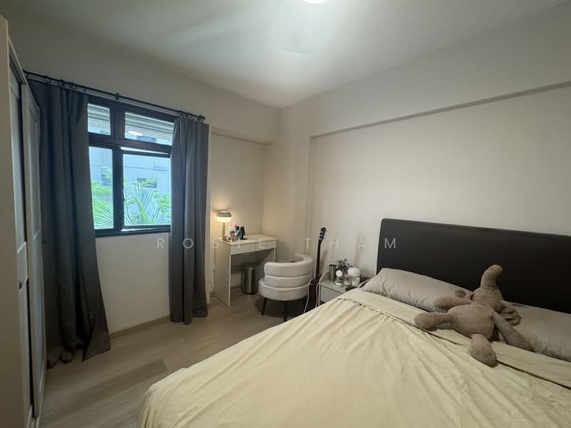 156 Rivervale Crescent, 156 Rivervale Crescent, 3 Bedrooms, 990 sqft, HDB Flat For Rent, by Rosie Tham, 500220671 - Bedroom - PropertyGuru.com.sg
