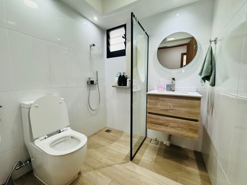 113A Alkaff Crescent, 113A Alkaff Crescent, 3 Bedrooms, 1,001 sqft, HDB Flat For Sale, by Robin Chan, 500220676 - Master Bath - PropertyGuru.com.sg