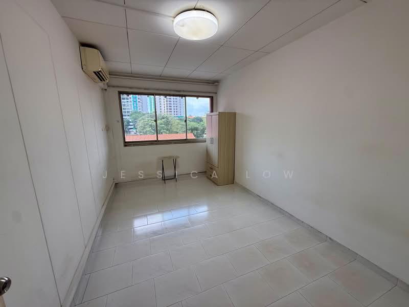 Blk 287 Bishan St 24, Bishan St 24, 4 Bedrooms, 1,109 sqft, HDB Flat For Sale, by Jessica Low, 500220677 - Interior - PropertyGuru.com.sg