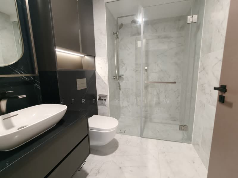 One Bernam, 1 Bernam Street, 2 Bedrooms, 829 sqft, Condominium For Sale, by Jeremy Liew, 500220678 - Bathroom - PropertyGuru.com.sg