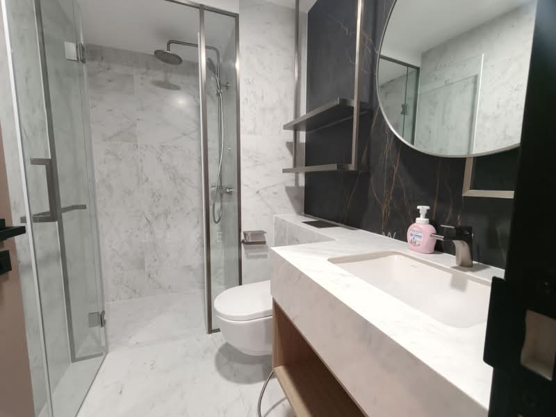 One Bernam, 1 Bernam Street, 2 Bedrooms, 829 sqft, Condominium For Sale, by Jeremy Liew, 500220678 - Bathroom - PropertyGuru.com.sg