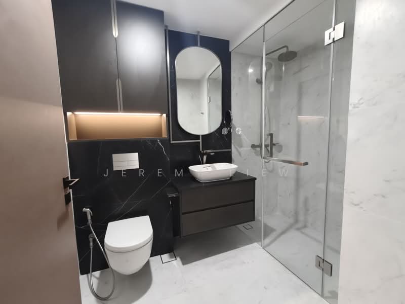 One Bernam, 1 Bernam Street, 2 Bedrooms, 829 sqft, Condominium For Sale, by Jeremy Liew, 500220678 - Bathroom - PropertyGuru.com.sg
