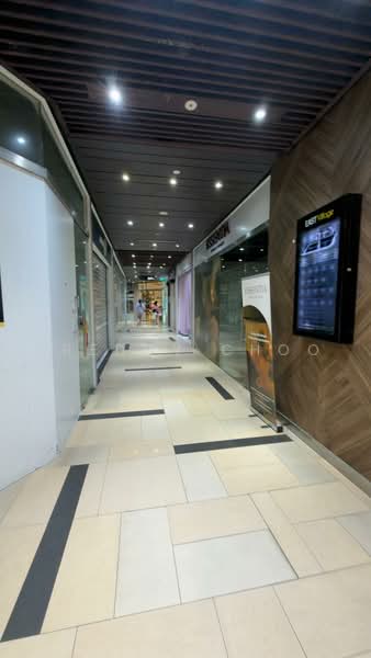 East Village, 430 Upper Changi Road, Bedok / Upper East Coast, 205 sqft, Mall Shop For Sale, by Freddy Choo, 500220683 - Corridor - CommercialGuru.com.sg