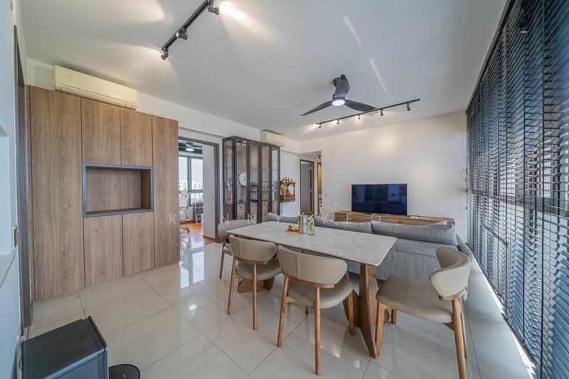 Vue 8 Residence, 83 Pasir Ris Heights, Pasir Ris / Tampines, 4 Bedrooms, 1,238 sqft, Condominium For Sale, by Kenny Yeo, 500220693 - Living Room - PropertyGuru.com.sg