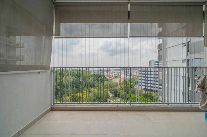 Vue 8 Residence, 83 Pasir Ris Heights, Pasir Ris / Tampines, 4 Bedrooms, 1,238 sqft, Condominium For Sale, by Kenny Yeo, 500220693 - Balcony - PropertyGuru.com.sg