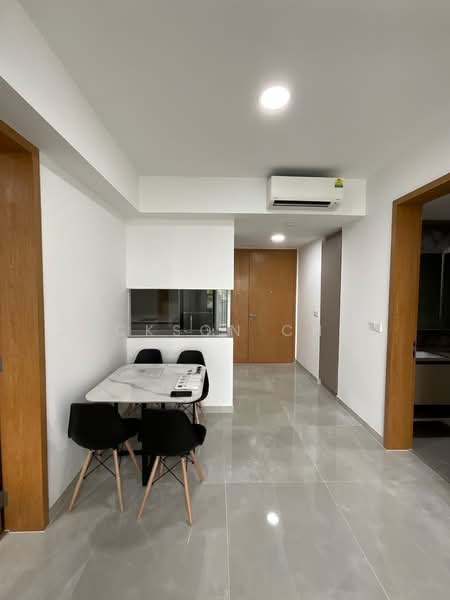 Penrose, 20 Sims Drive, 2 Bedrooms, 646 sqft, Condominium For Sale, by Jackson Chen, 500220698 - Interior - PropertyGuru.com.sg