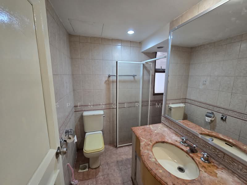 Parkview Apartments, 1 Bukit Batok Street 25, 3 Bedrooms, 1,130 sqft, Apartment For Rent, by Spenncer Mak, 500220703 - PropertyGuru.com.sg