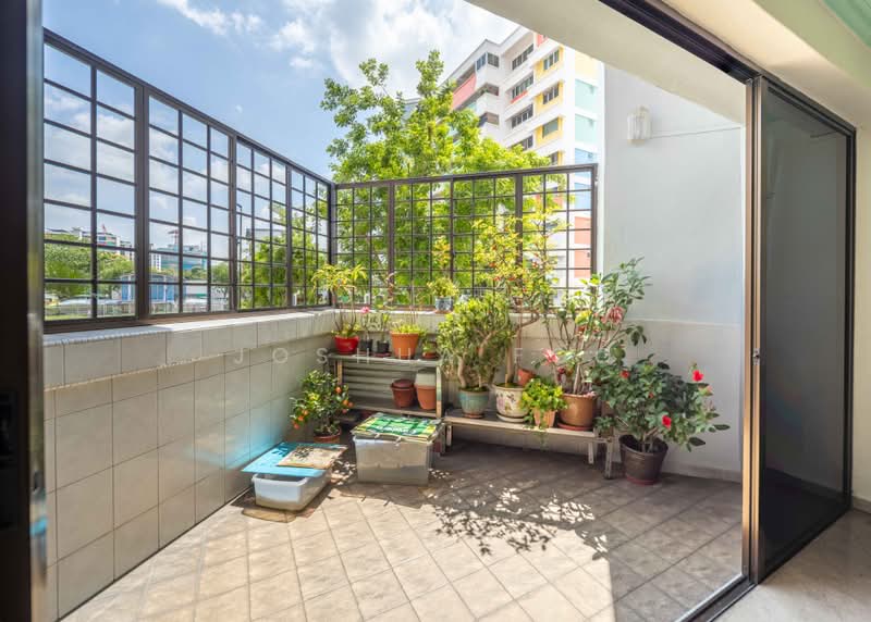 724 Yishun Street 71, 724 Yishun Street 71, 3 Bedrooms, 1,571 sqft, HDB Flat For Sale, by Joshua Foo, 500220705 - Balcony - PropertyGuru.com.sg