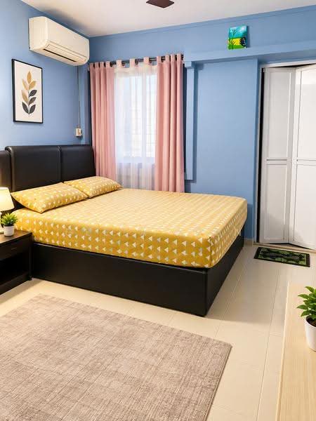 217 Bukit Batok Street 21, 217 Bukit Batok Street 21, Dairy Farm / Bukit Panjang / Choa Chu Kang, 2 Bedrooms, 721 sqft, HDB Flat For Sale, by Geeta Arun, 500220708 - Bedroom - PropertyGuru.com.sg