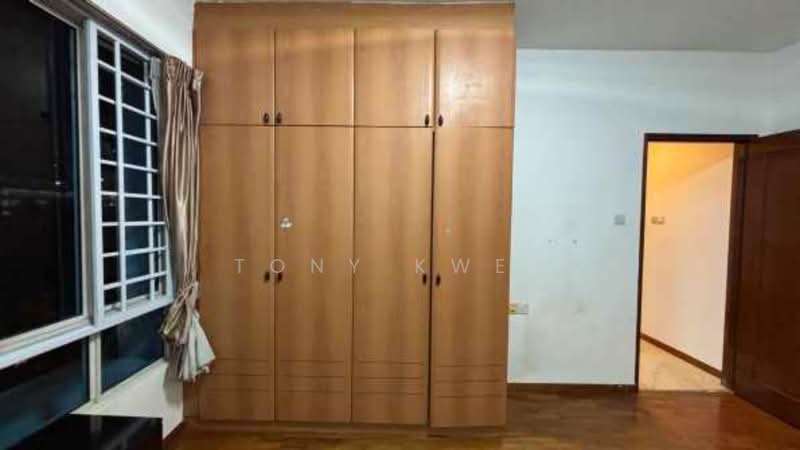 Northoaks, 28 Woodlands Cresent, 3 Bedrooms, 1,249 sqft, Condominium For Sale, by Tony Kwek, 500220710 - Bedroom - PropertyGuru.com.sg