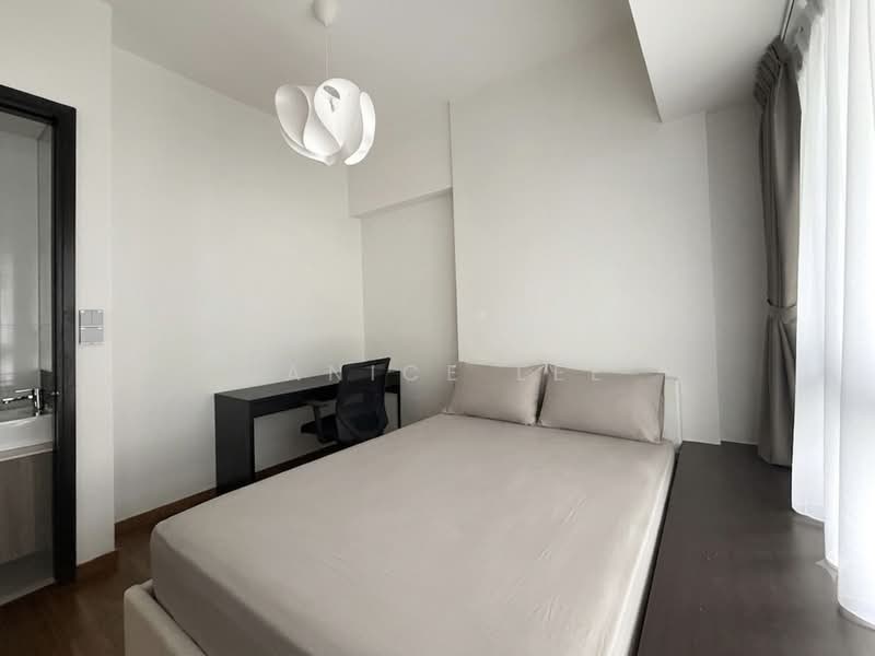 Robertson Edge, 18 Tong Watt Road, 1 Bedroom, 409 sqft, Apartment For Rent, by Janice Lee, 500220729 - Bedroom - PropertyGuru.com.sg