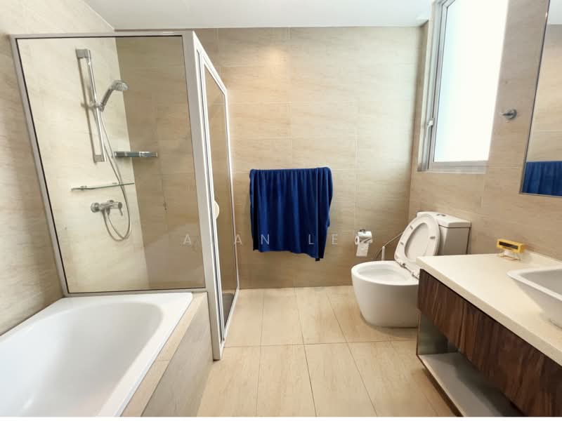 Citylights, 86 Jellicoe Road, 3 Bedrooms, 1,894 sqft, Condominium For Rent, by Alan Lee, 500220731 - Master Bathroom - PropertyGuru.com.sg