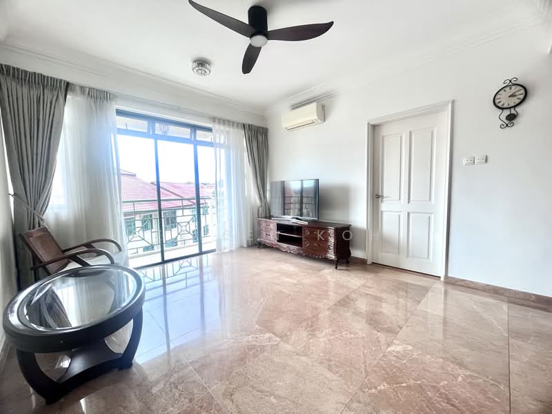 Changi Green, 716 Upper Changi Road East, 2 Bedrooms, 904 sqft, Condominium For Rent, by Eileen Koh, 500220736 - Living Room - PropertyGuru.com.sg