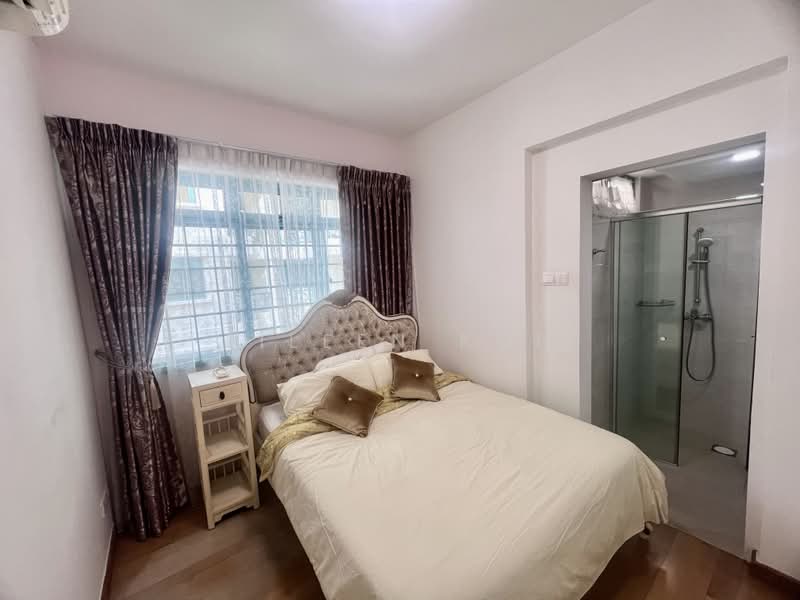 Changi Green, 716 Upper Changi Road East, 2 Bedrooms, 904 sqft, Condominium For Rent, by Eileen Koh, 500220736 - Bedroom - PropertyGuru.com.sg