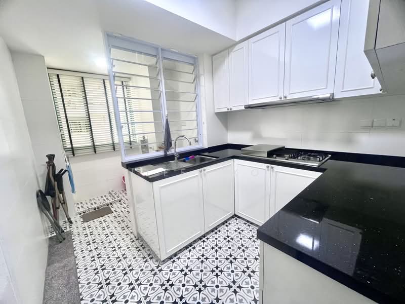 Changi Green, 716 Upper Changi Road East, 2 Bedrooms, 904 sqft, Condominium For Rent, by Eileen Koh, 500220736 - Kitchen - PropertyGuru.com.sg