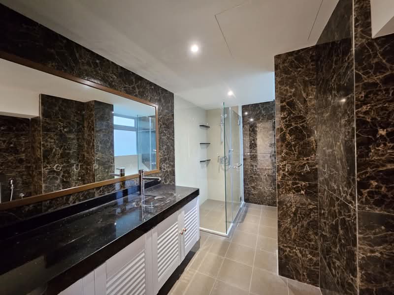 Chancery Court, 36F Dunearn Road, 4 Bedrooms, 2,271 sqft, Condominium For Rent, by Gupta Sameer Raj, 500220737 - Bathroom - PropertyGuru.com.sg