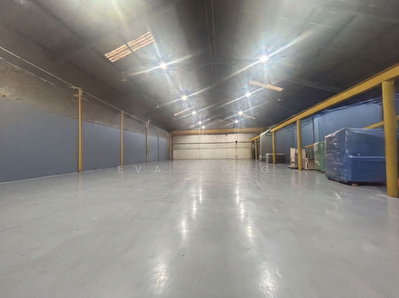 International Road vicinity, , 197,000 sqft, Factory / Workshop (B2) For Sale, by Eva Leong, 500220738 - Interior - CommercialGuru.com.sg