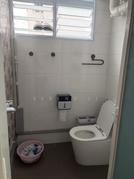 20 Hougang Avenue 3, 20 Hougang Avenue 3, Room Rental, 87 sqft, HDB Flat For Rent, by Serene Li, 500220739 - Bathroom - PropertyGuru.com.sg