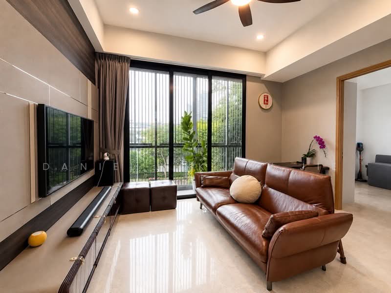The Enclave Holland, 131 Holland Road, 4 Bedrooms, 1,389 sqft, Condominium For Sale, by Daniel Kok Jun Jie, 500220740 - Living Room - PropertyGuru.com.sg