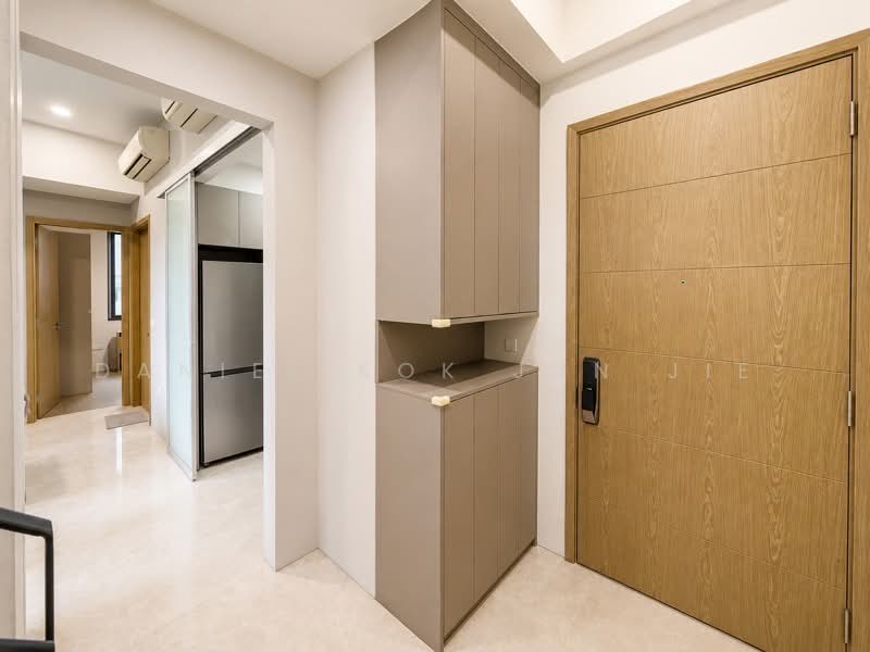 The Enclave Holland, 131 Holland Road, 4 Bedrooms, 1,389 sqft, Condominium For Sale, by Daniel Kok Jun Jie, 500220740 - Entrance - PropertyGuru.com.sg