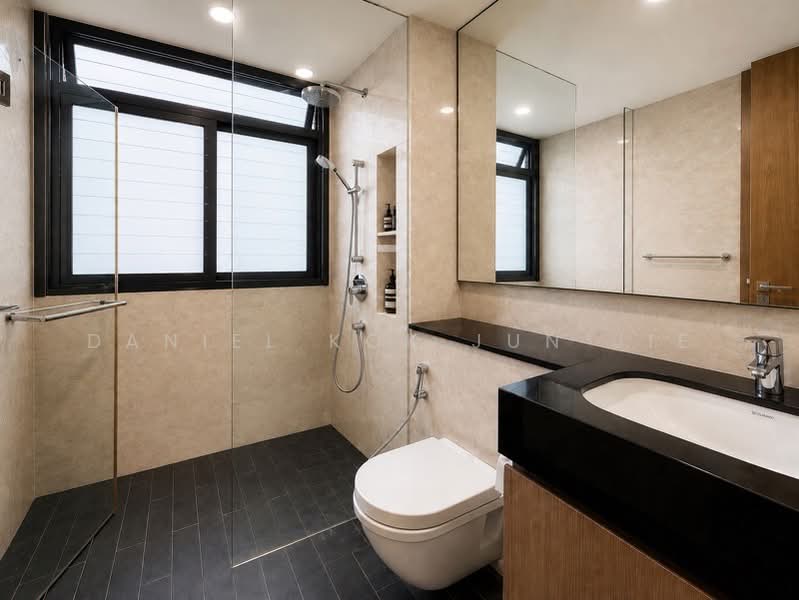 The Enclave Holland, 131 Holland Road, 4 Bedrooms, 1,389 sqft, Condominium For Sale, by Daniel Kok Jun Jie, 500220740 - Bathroom - PropertyGuru.com.sg