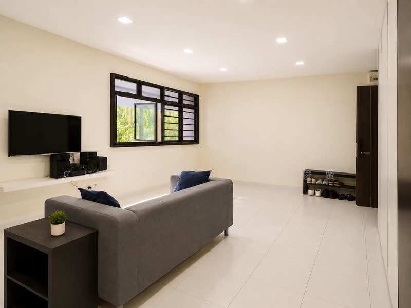 481 Sembawang Drive, 481 Sembawang Drive, 3 Bedrooms, 1,184 sqft, HDB Flat For Sale, by Chester Lim 林俊贤, 500220741 - Living Room - PropertyGuru.com.sg