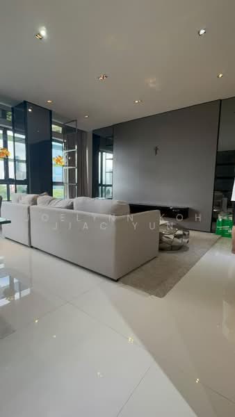 The Interlace, 206 Depot Road, 4 Bedrooms, 2,056 sqft, Condominium For Sale, by Joelynn Koh Jiac Yun, 500220770 - Living Room - PropertyGuru.com.sg