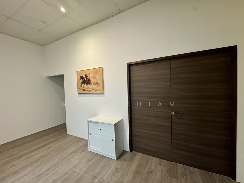 Uni-Tech Centre, 55 Toh Guan Rd East, 2,497 sqft, Factory / Workshop (B2) For Sale, by Alvin Chiam, 500220772 - Interior - CommercialGuru.com.sg