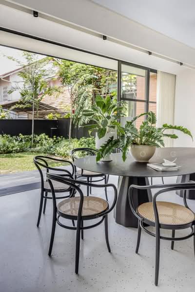 Landed Property near Siglap, Katong, East Coast, Frankel Estate, Near Siglap, Katong, Frankel Estate,, 4 Bedrooms, 3,490 sqft, Terraced House For Sale, by Soo Mun Kong (MK), 500220779 - Dining Room - PropertyGuru.com.sg