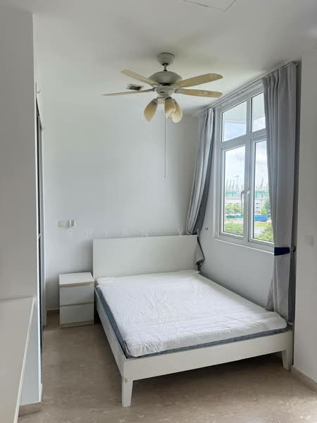 Parc Imperial, 253 Pasir Panjang Road, Studio, 420 sqft, Condominium For Sale, by Brian Ying, 500220790 - Bedroom - PropertyGuru.com.sg