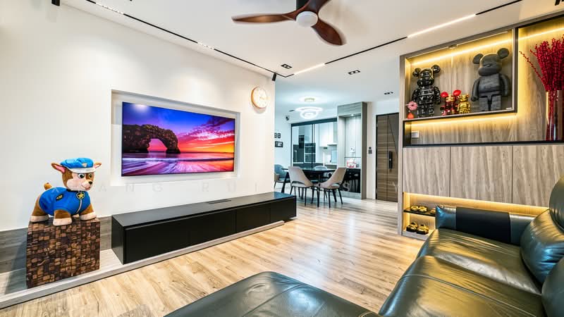 222A Bedok North Drive, 222A Bedok North Drive, 3 Bedrooms, 990 sqft, HDB Flat For Sale, by Xiang Rui Issey Lim, 500220794 - Living Room - PropertyGuru.com.sg