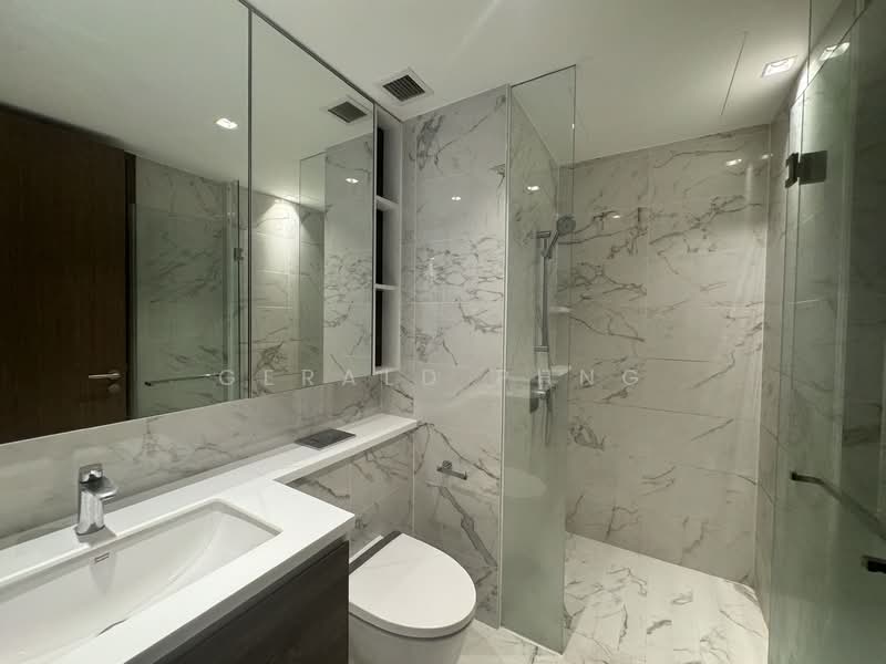 Parc Botannia, 16 Fernvale Street, 2 Bedrooms, 581 sqft, Condominium For Sale, by Gerald Phng, 500220796 - Bathroom - PropertyGuru.com.sg